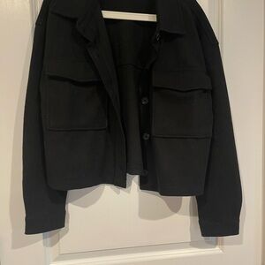 Active USA Classic Black Crop Jacket